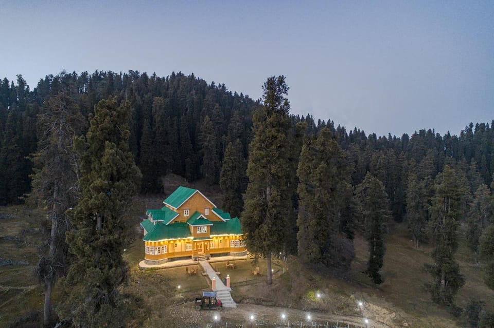 Gulmarg Ski Hill Resort Resort in India