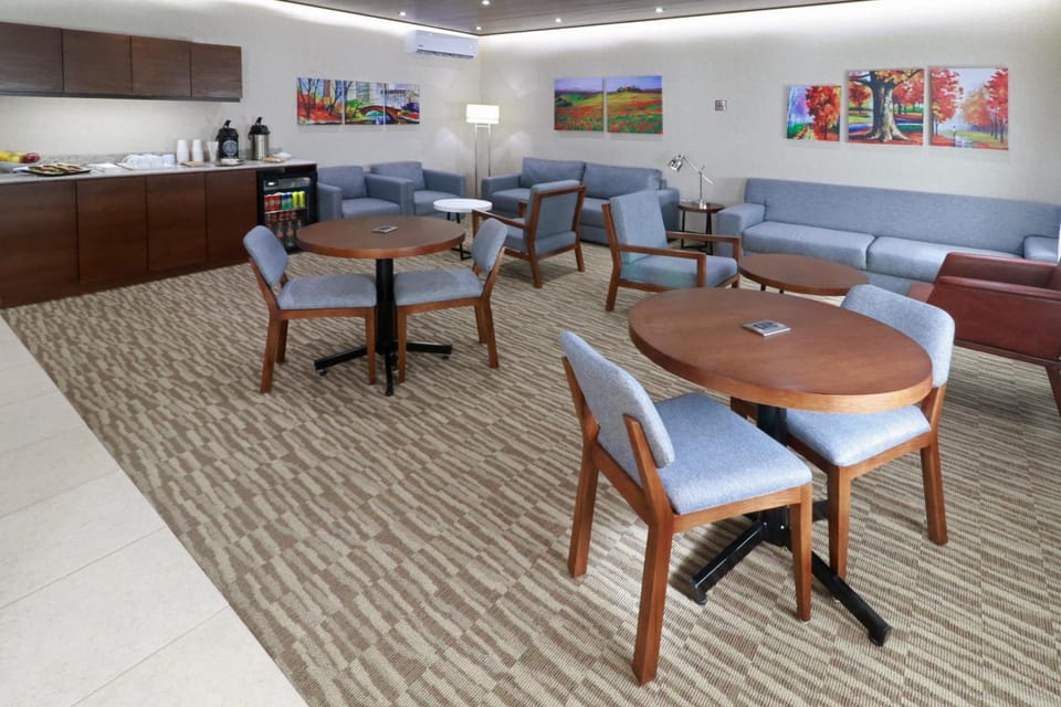Staybridge Suites Queretaro By IHG Hotel in Santiago de Queretaro