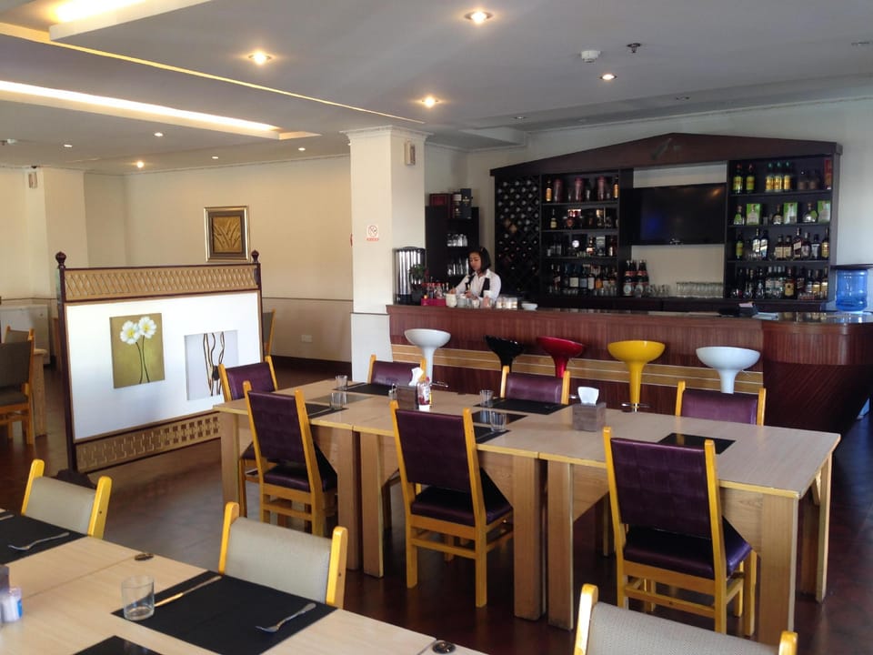 Grand Hoyah Hotel Hotel in Olongapo