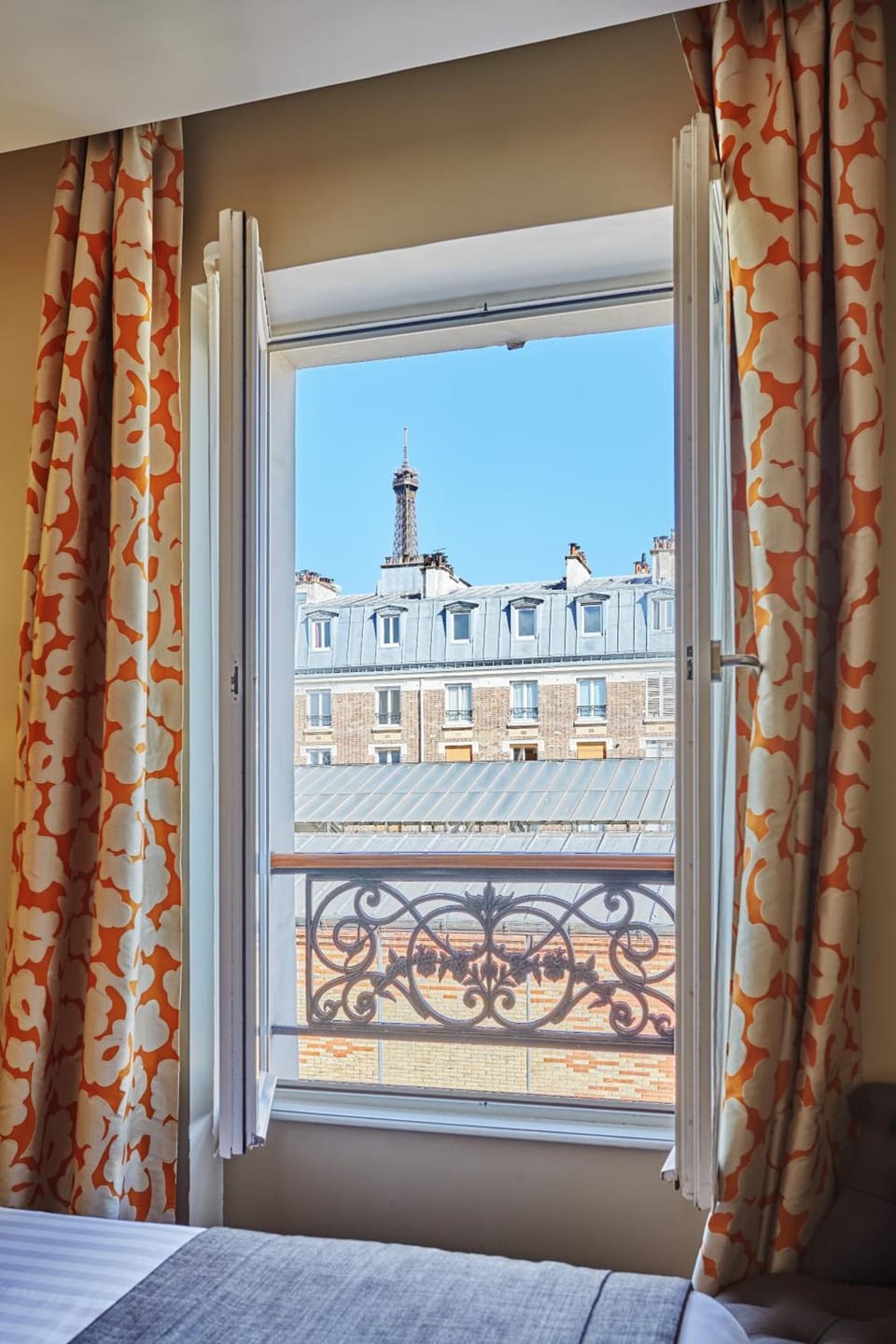 Hotel le Relais Saint Charles Hotel in Paris