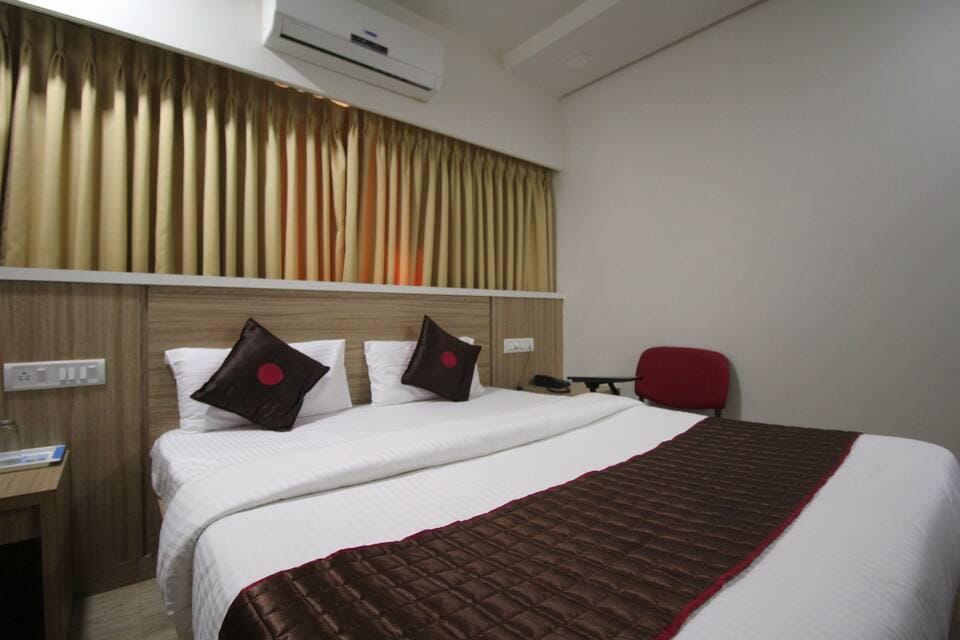 Collection O Hotel Payal Hotel in Maharashtra