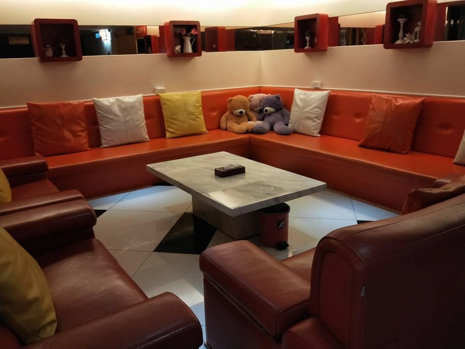 Giant Rich King Plaza Hotel  Hotel in Taipei City