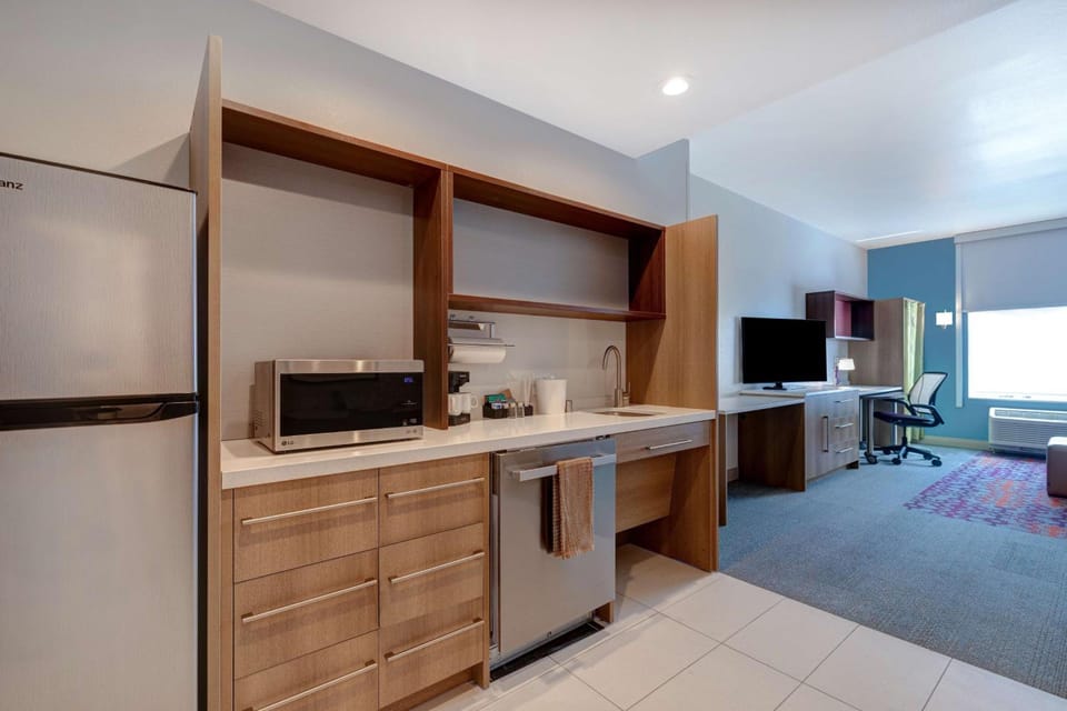Home2 Suites by Hilton Las Vegas Northwest Hotel in Las Vegas