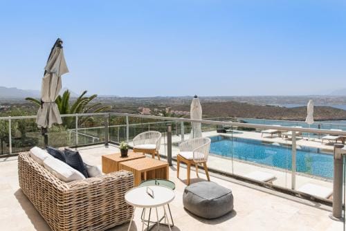 Seacrete villas Hotel in Crete