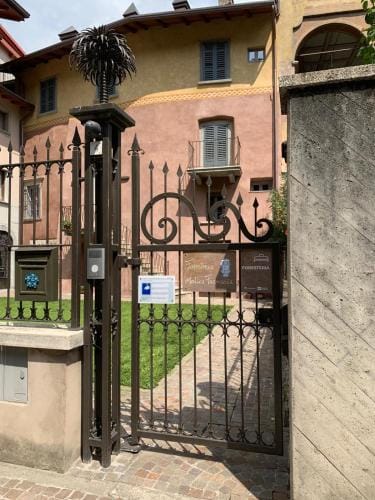 Foresteria Antica Farmacia Hotel in Province of Brescia
