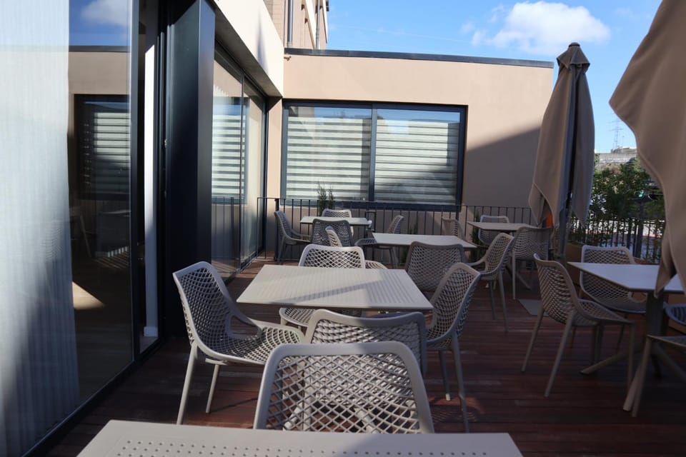 Bar/lounge