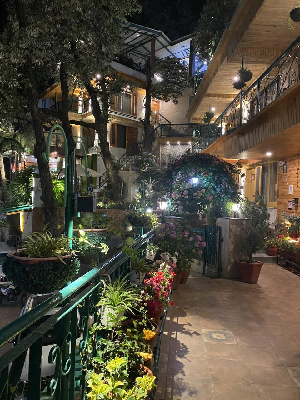 Hotel Mongas Hotel in Himachal Pradesh