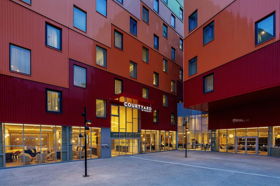 Courtyard by Marriott Paris Charles de Gaulle Central Airport Hotel in Île-de-France