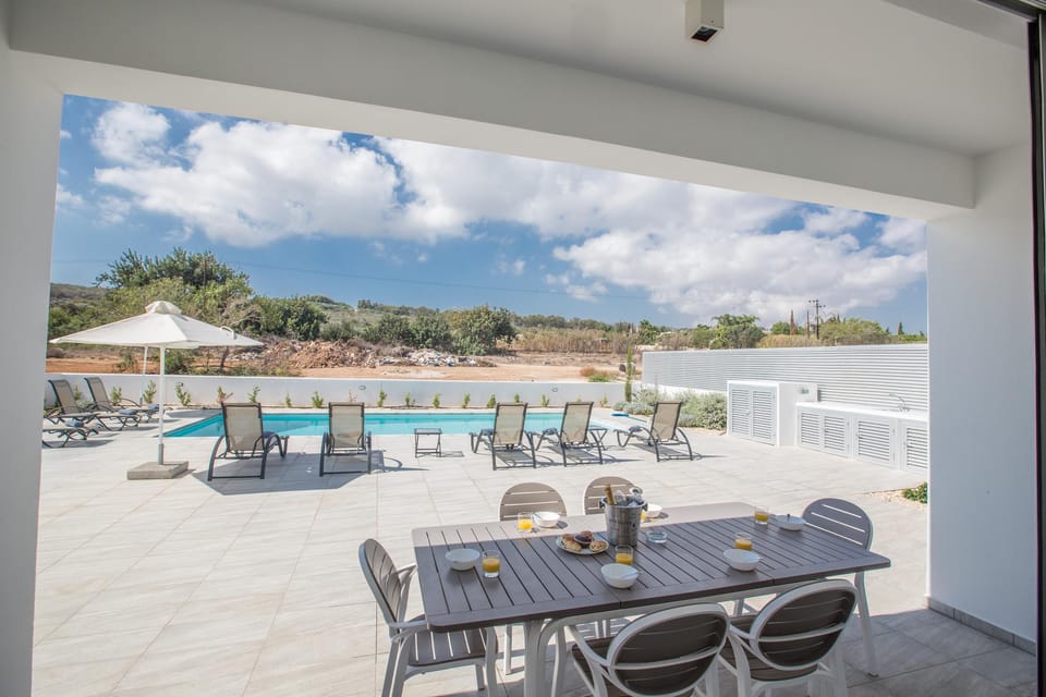 Protaras Holiday Villa Ccv5 Resort in Protaras