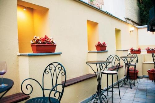 Bulevar Star Apartment Hotel in Belgrade