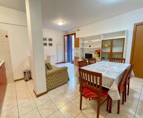 Apartment With pool For 5 People Hotel in Porto Santa Margherita