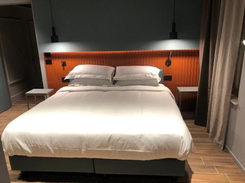Materiaprima camere-rooms Hotel in Mantua