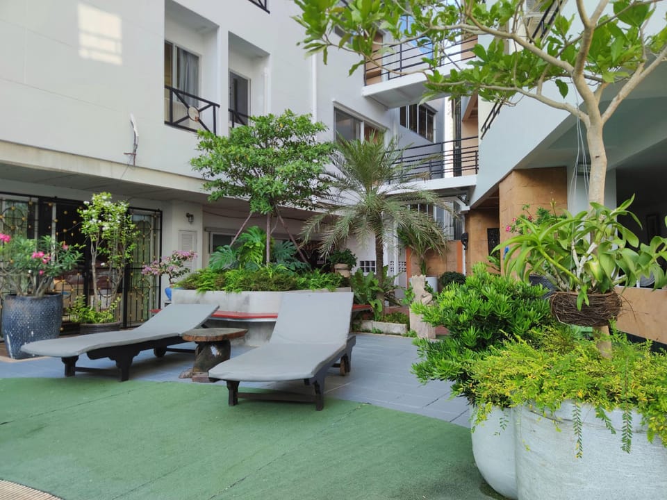 Chanthong Place Apartment hotel in Pattaya City