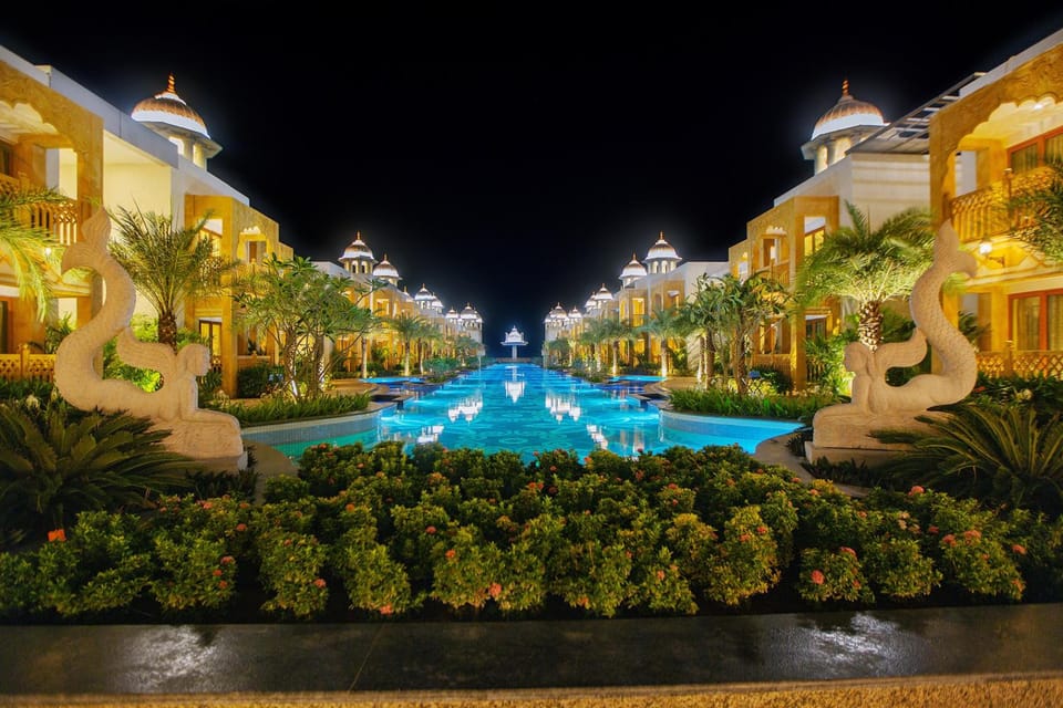 Kaldan Samudhra Palace, a Palace by the Sea Resort in Tamil Nadu
