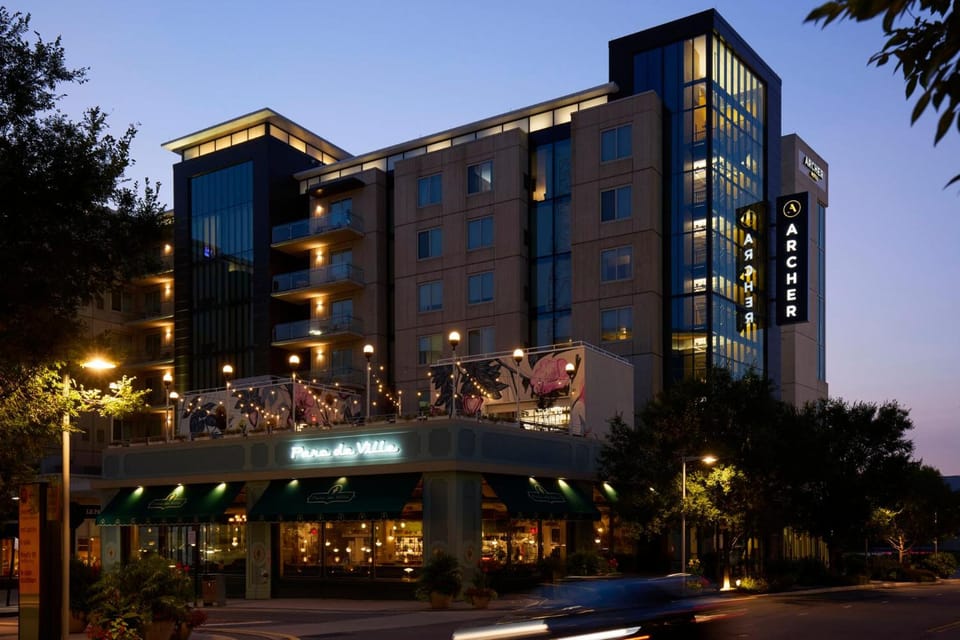 Archer Hotel Falls Church Hotel in Merrifield