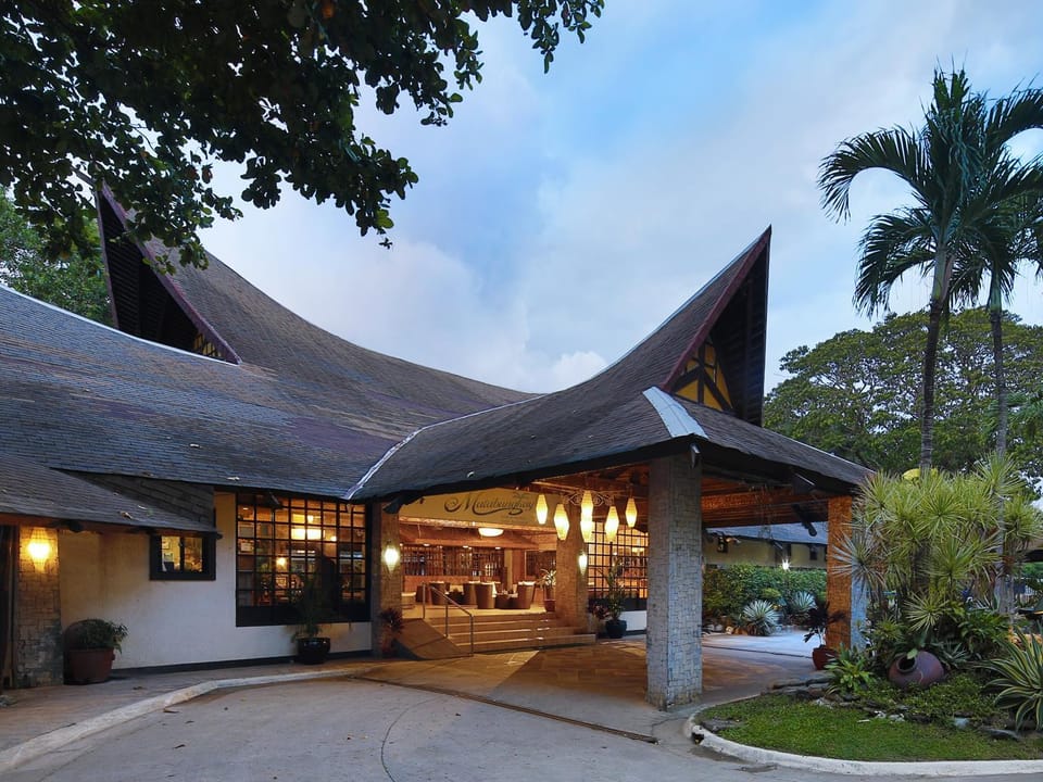 Matabungkay Beach Hotel Resort in Calabarzon