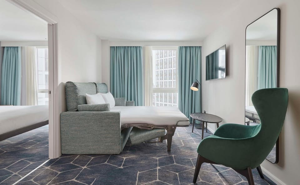 Suite room
