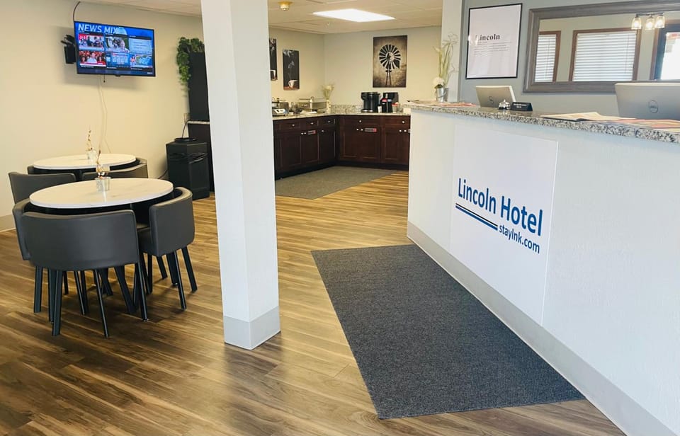 Lincoln Hotel Motel in Lincoln