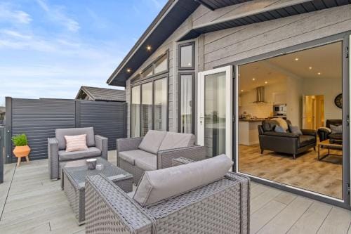 Arranview Lochside Pods & Lodges all with private Hot-tubs Lodge in England