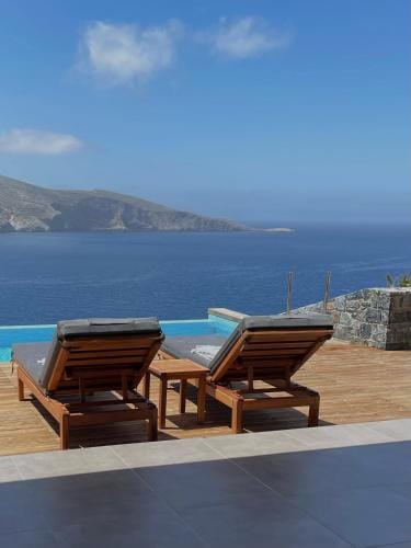 Rock Bay Villas - Luxury Villas in Crete Hotel in Crete
