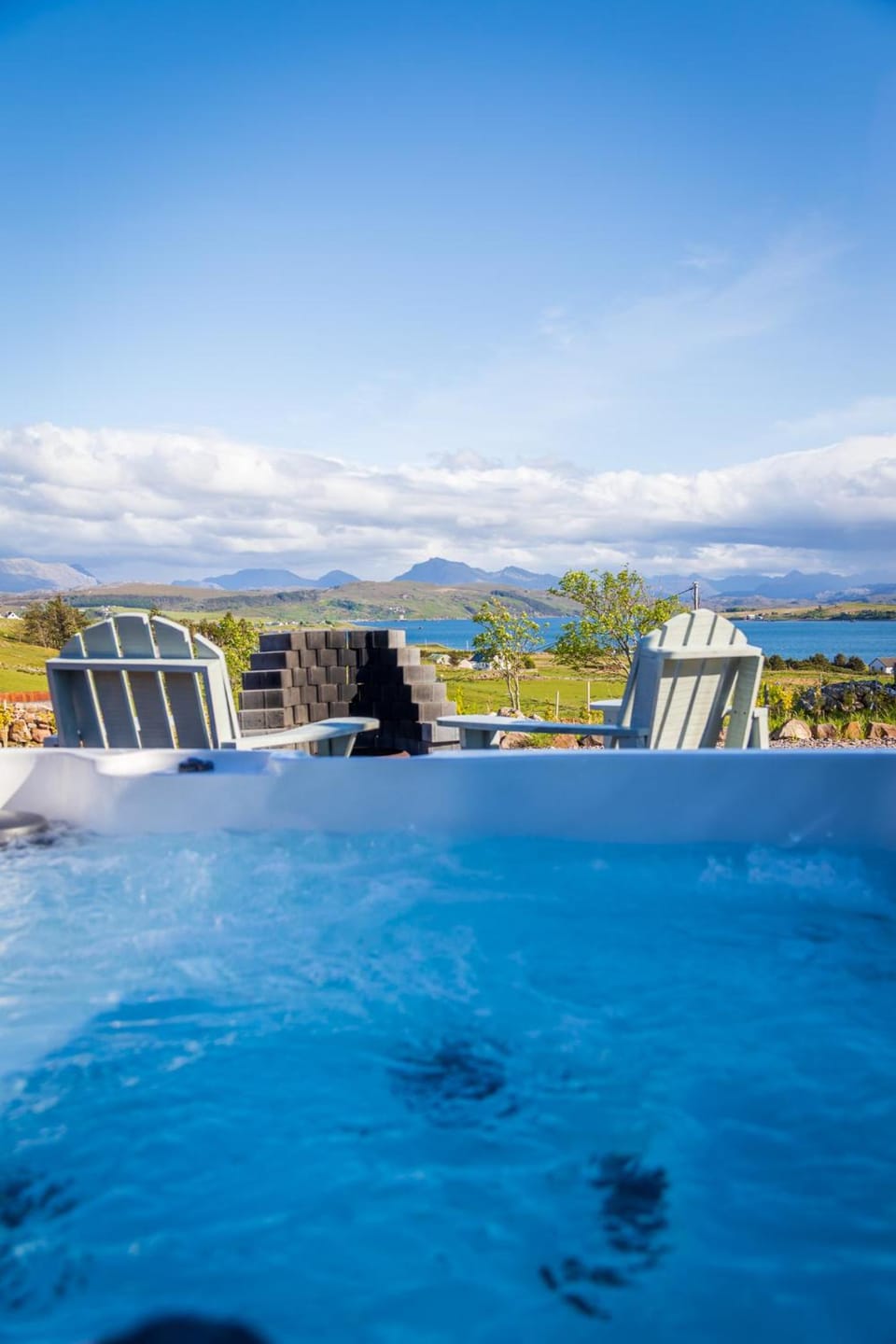 Loch Ewe Luxury Pods Hotel in Scotland