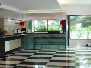 Ratchada 17 Place Apartment hotel in Bangkok