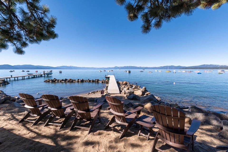 Red Wolf Lakeside Lodge Lodge in Tahoe Vista