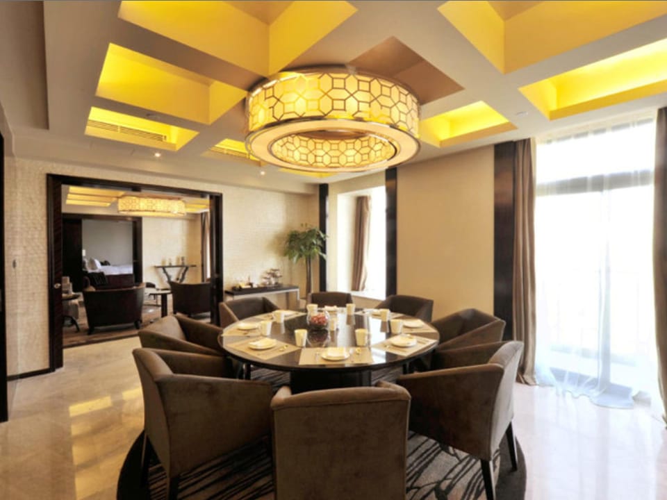 Wuhan Royal Suites & Towers Hotel Hotel in Wuhan