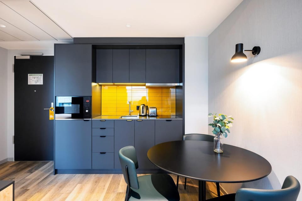 Staycity Aparthotels Frankfurt Airport Hotel in Frankfurt