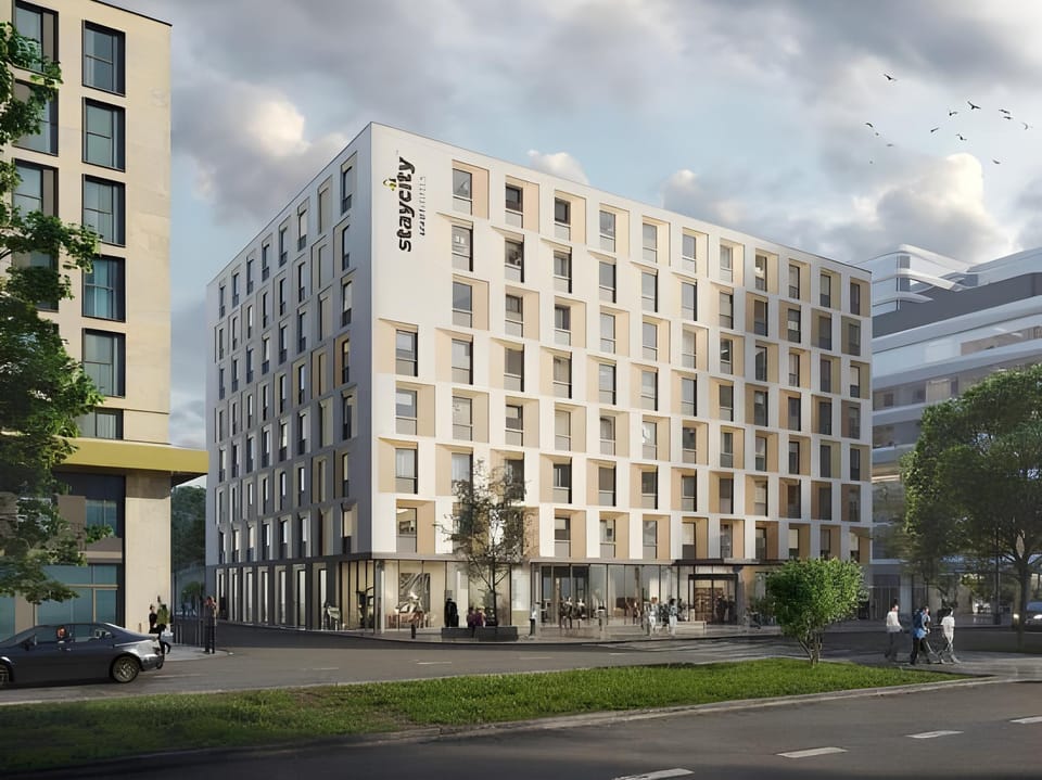 Staycity Aparthotels Frankfurt Airport Hotel in Frankfurt