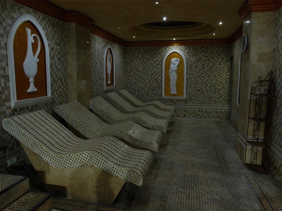 Steamroom