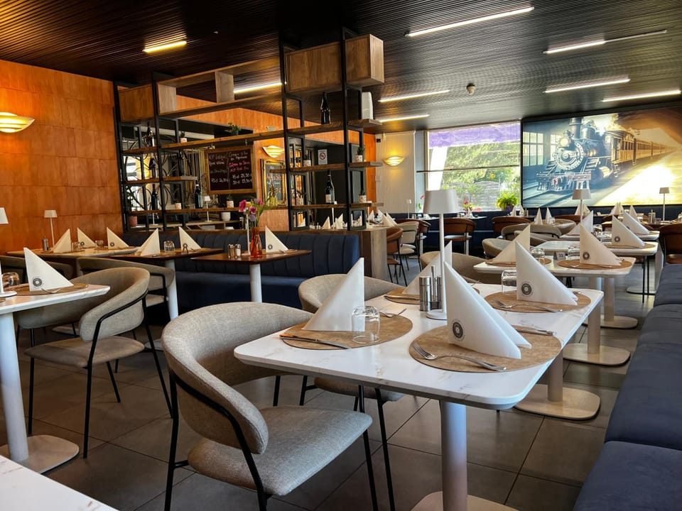 HOTEL DE LA GARE Hotel in Provence-Alpes-Côte d'Azur