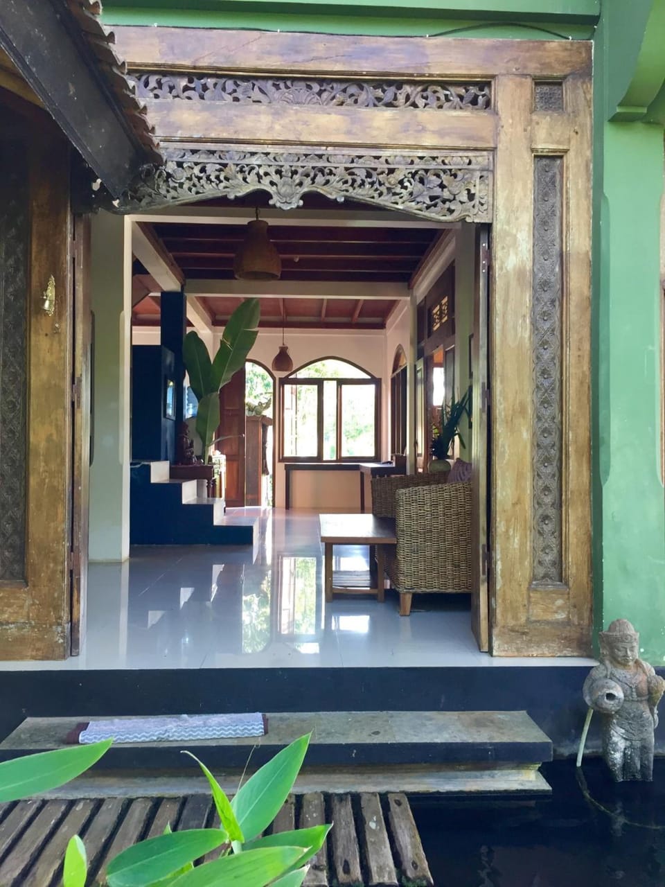 Bali Mountain Retreat Lodge in East Selemadeg