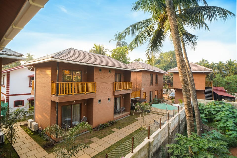 Treehouse MARS Beach Cottages Calangute Goa Hotel in Calangute