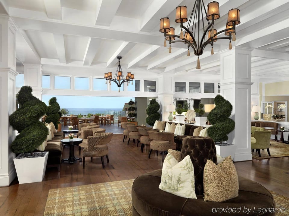 Villa L'Auberge Apartment hotel in Del Mar