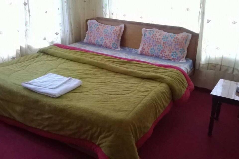 Hotel O Gulfam Palace Hotel in India