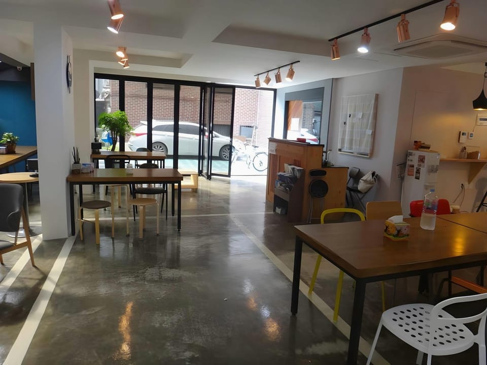 Birdsnest Hostel Hongdae - Foreigners only Hostel in Seoul