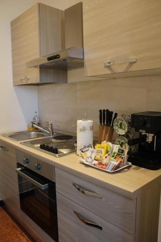 LA LANTERNA DI ANGELO rent rooms and apartments free parking on the street front Hotel in Genoa