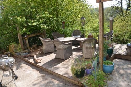 La cave au chat'pitre / l'etable Hotel in Wallonia, Belgium