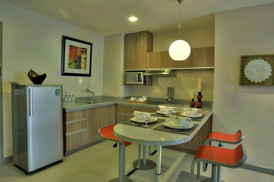 Azalea Hotels & Residences Baguio Lodge in Baguio