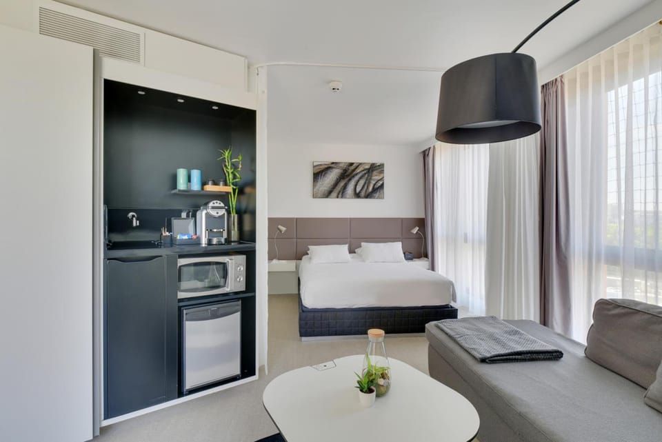 Novotel Suites Paris Issy les Moulineaux Hotel in Issy-les-Moulineaux