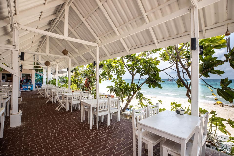 Xanadu Beach Resort Koh Lan Resort in Chon Buri Changwat