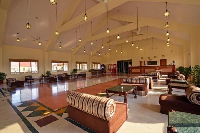 Shared lounge/TV area