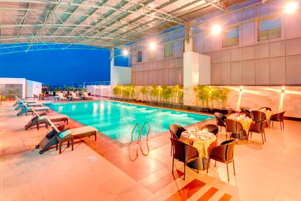 Pride Plaza Hotel Kolkata Hotel in Kolkata