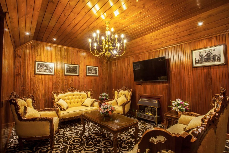 La Grande Villa Hotel in Nuwara Eliya