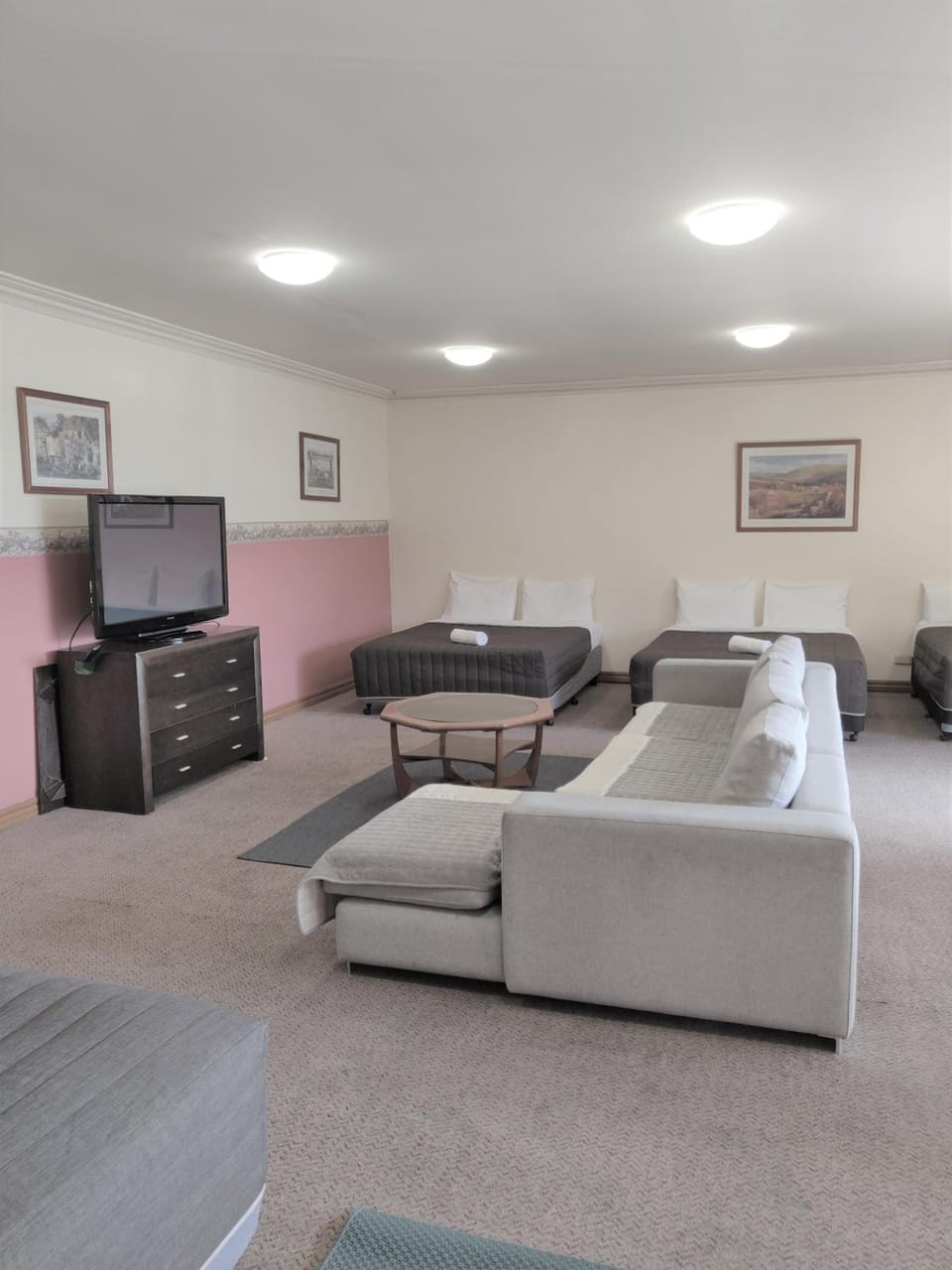 St. Georges Motor Inn Motel in Melbourne