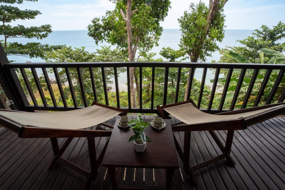 Relax Bay Beach Resort Resort in Sala Dan