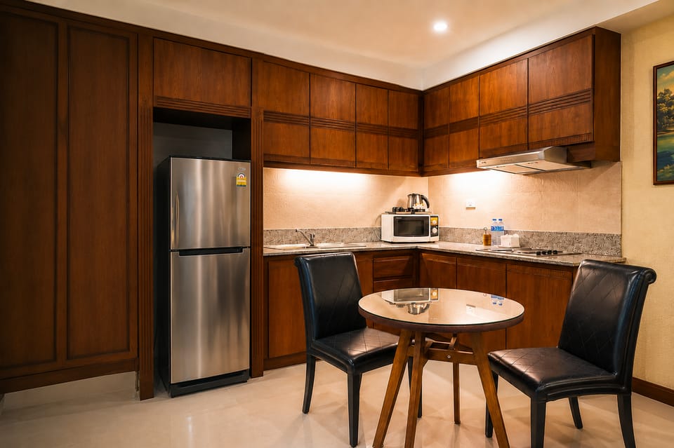 The Whitehouse Condotel Apartment hotel in Pattaya City