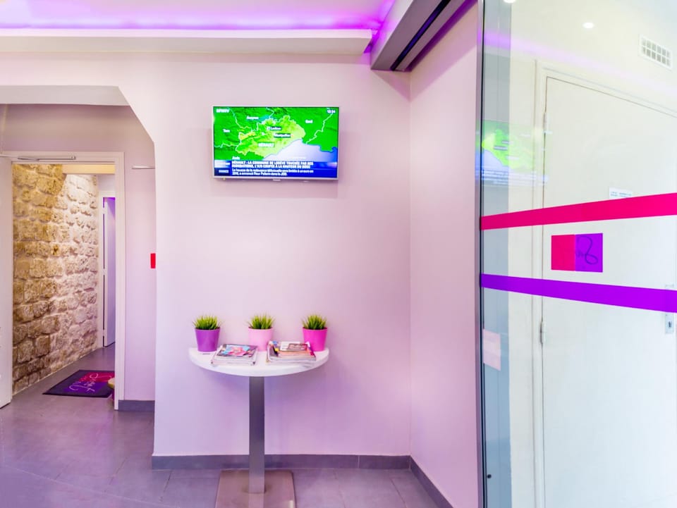 Sweet Hotel Hotel in Paris
