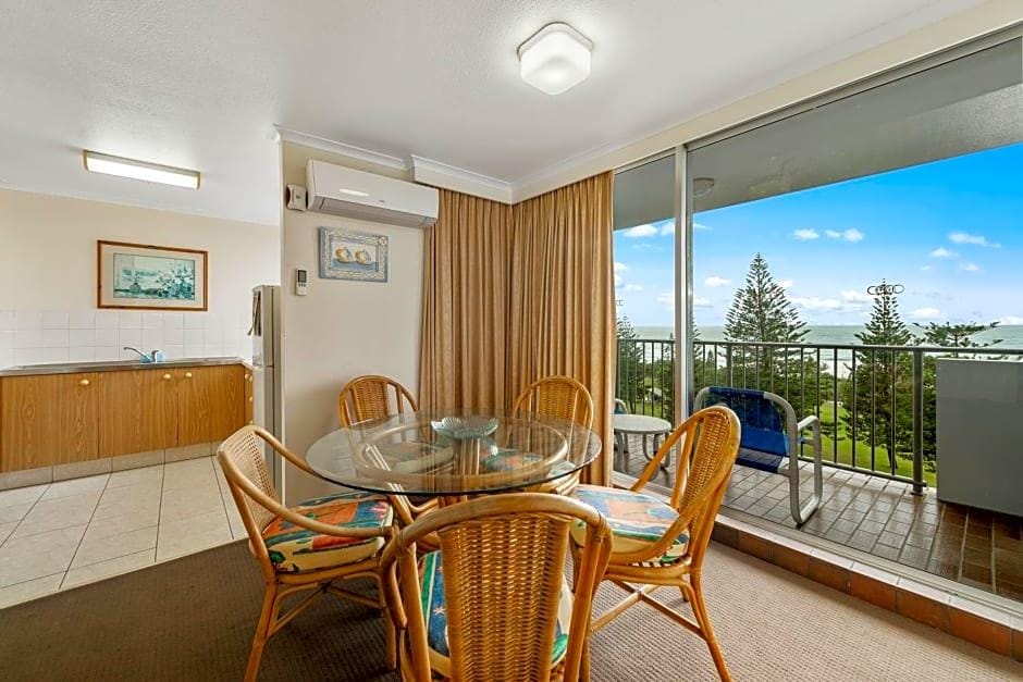 Sandpiper Apartments Apartment hotel in Gold Coast